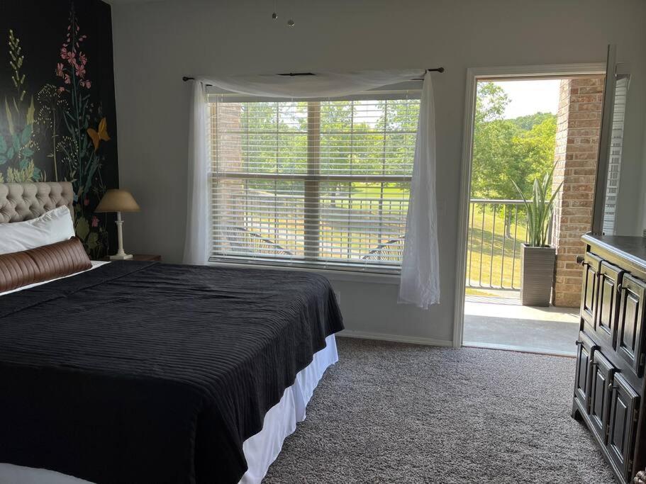 Couples Condo Retreat Overlooking Golf Course Branson West Extérieur photo